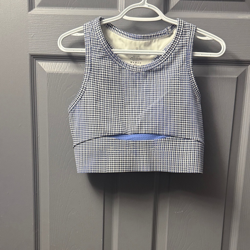 Sweaty Betty Kids Blue and White Checkered crop top
Item 504